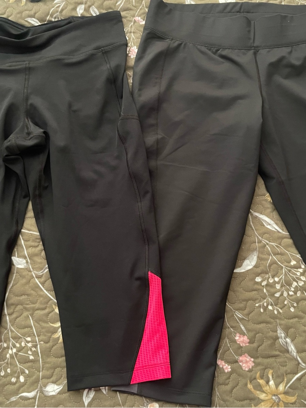 Under Armour Black Athletic capri Leggings and 1 pair of Capri leggings